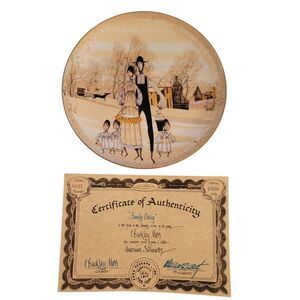 P. Buckley Moss "FAMILY OUTING" PLATE 8.5"